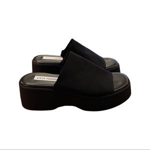 Steve Madden SLINKY30 slide